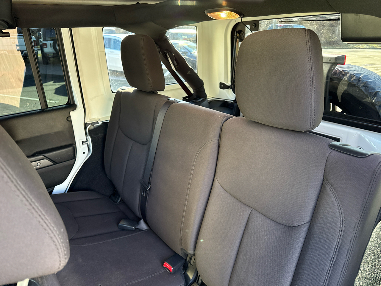 Jeep Wrangler Unlimited Sport 4WD 2017