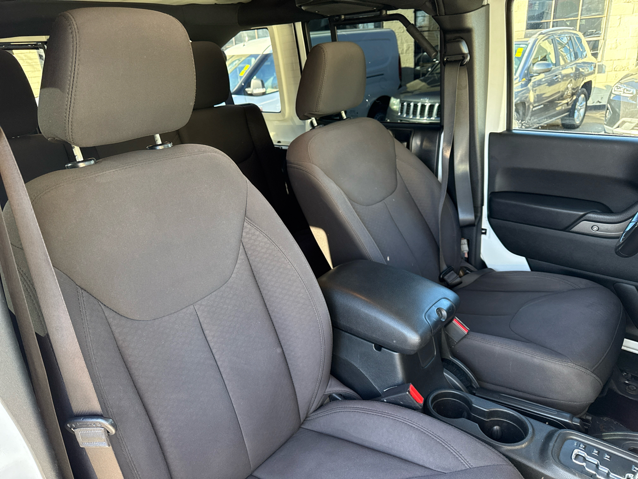 Jeep Wrangler Unlimited Sport 4WD 2017