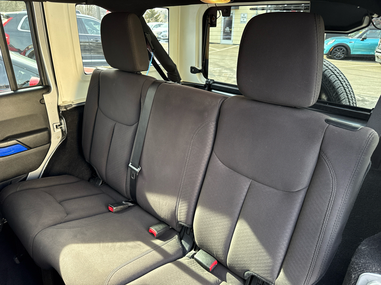 Jeep Wrangler Unlimited Sport 4WD 2015