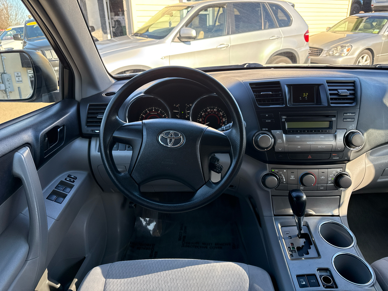 Toyota Highlander Base 4WD 2008