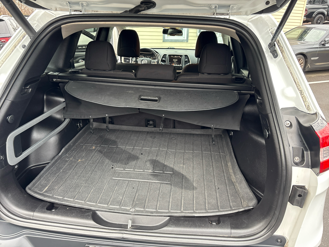 Jeep Cherokee Latitude 4WD 2016