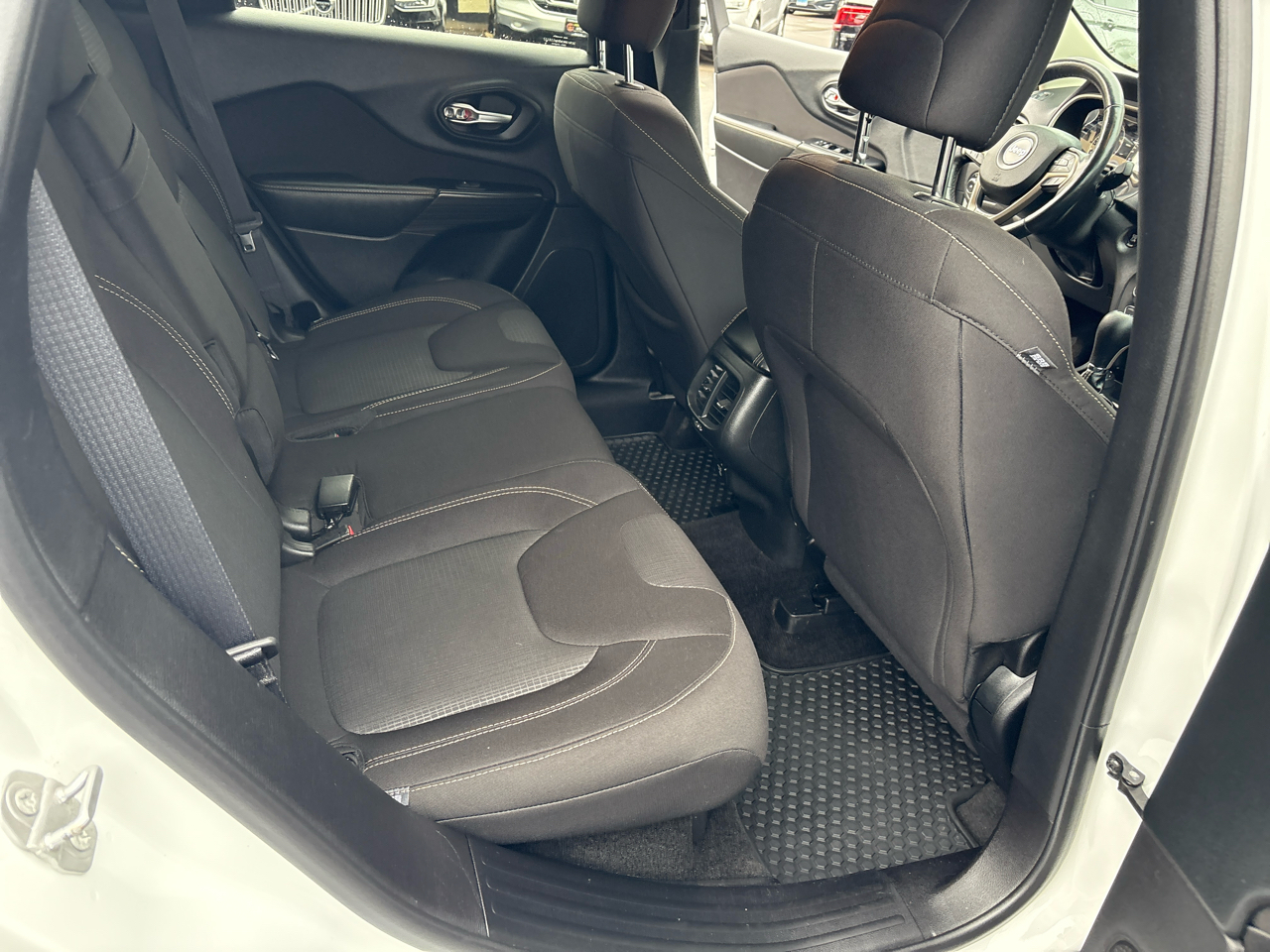 Jeep Cherokee Latitude 4WD 2016