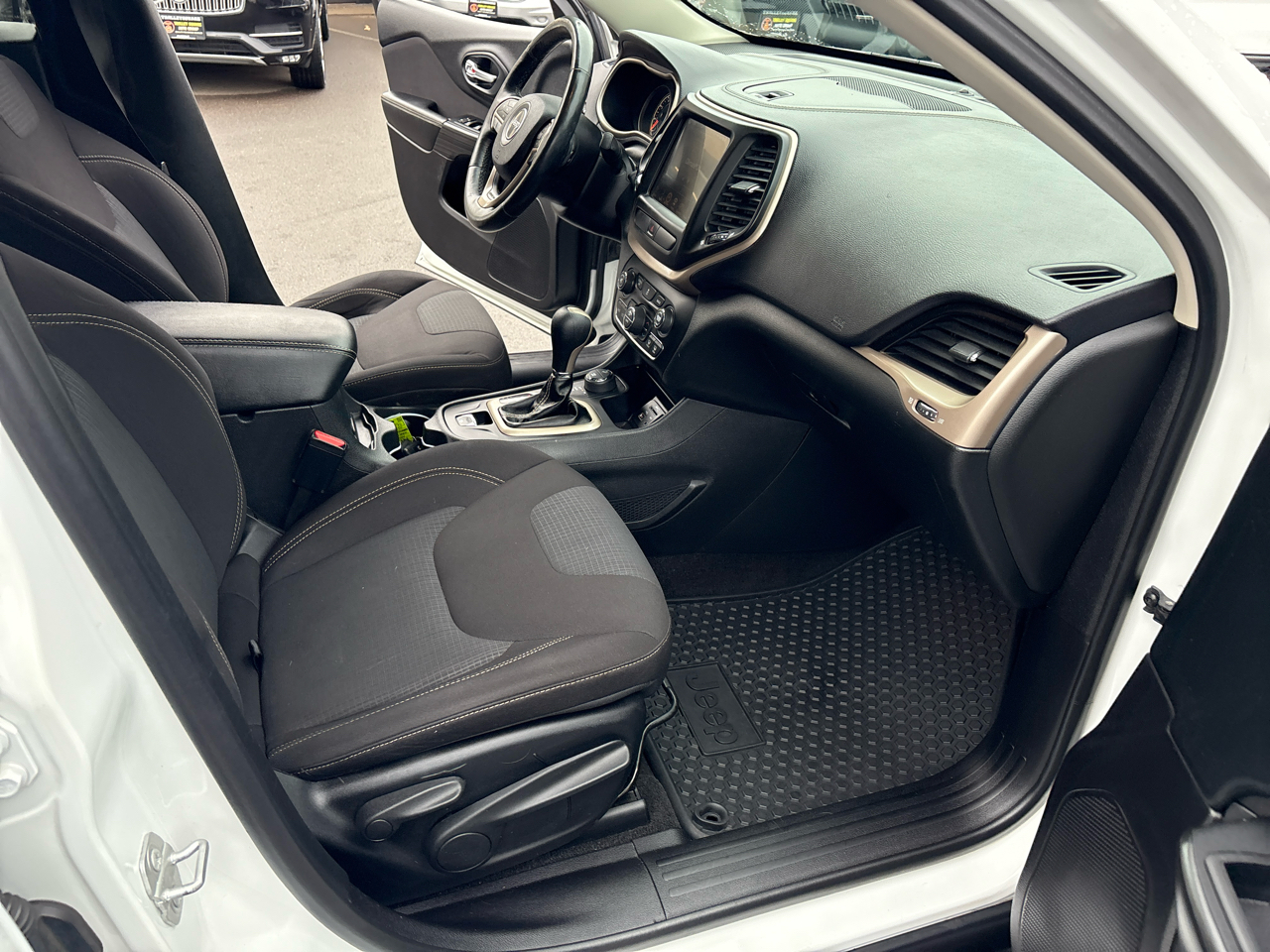 Jeep Cherokee Latitude 4WD 2016