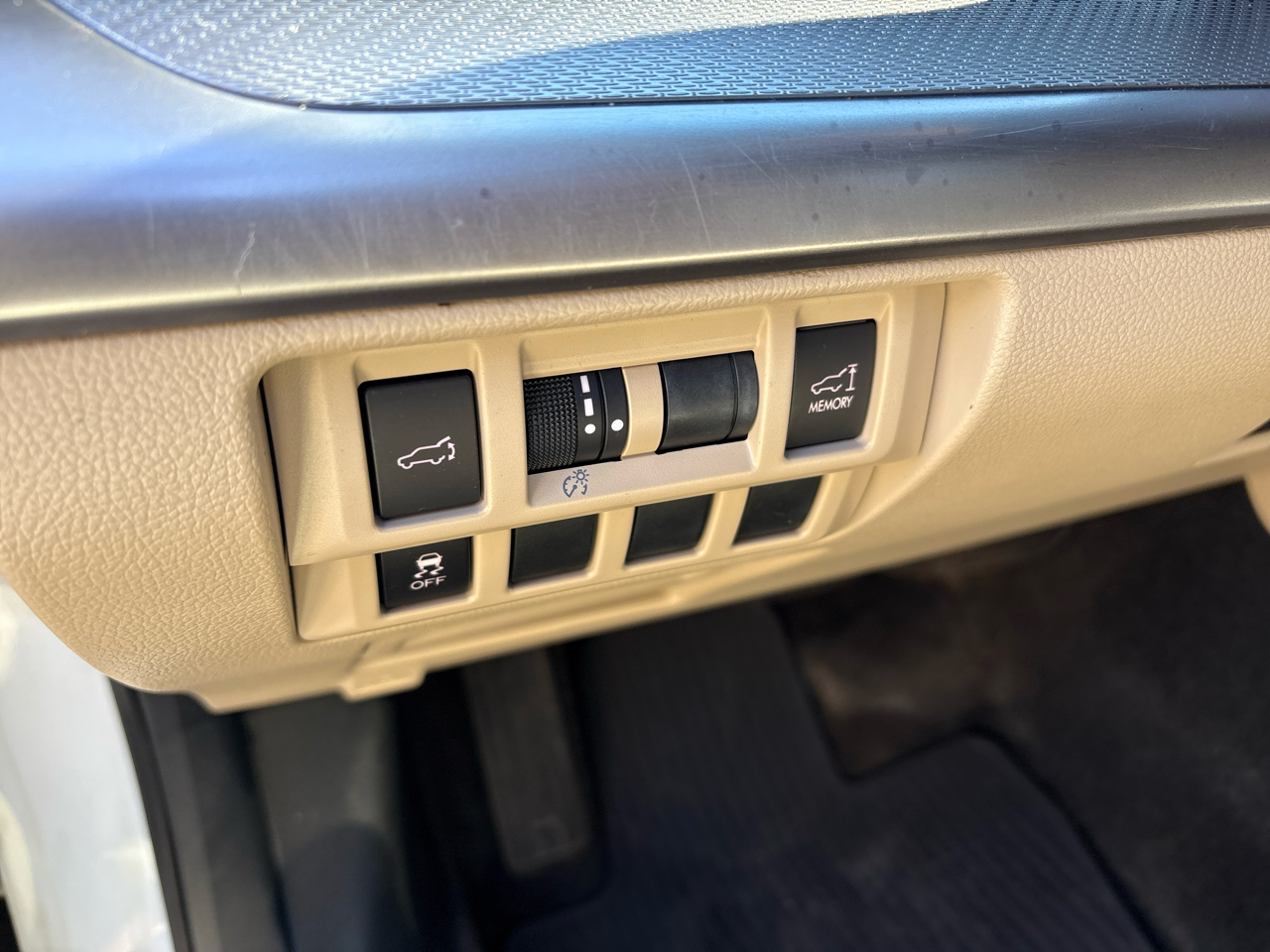 Subaru Outback 2.5i Premium 2015