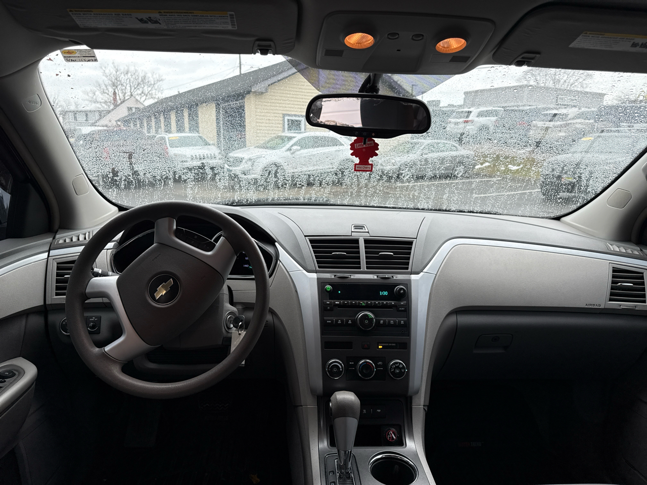 Chevrolet Traverse LS AWD 2009