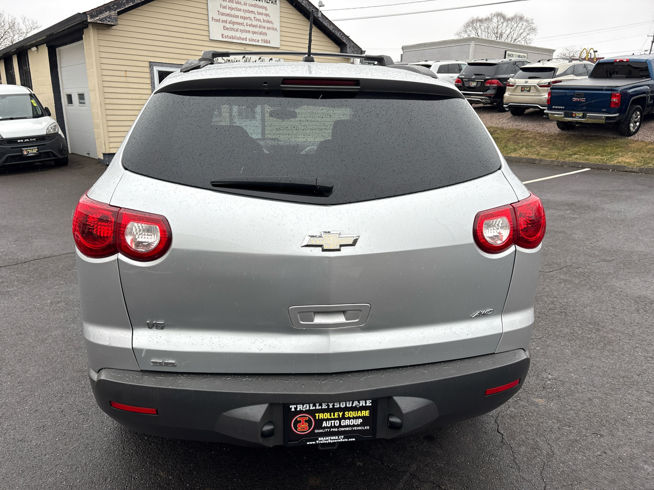 Chevrolet Traverse LS AWD 2009