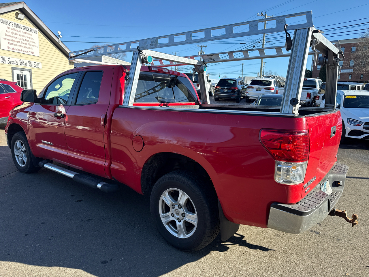 Toyota Tundra Tundra-Grade Double Cab 4.6L 4WD 2013