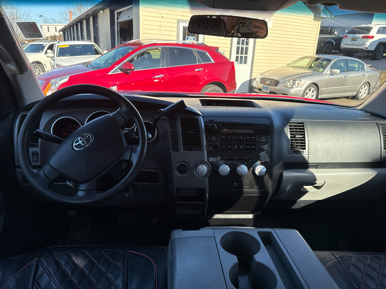 Toyota Tundra Tundra-Grade Double Cab 4.6L 4WD 2013