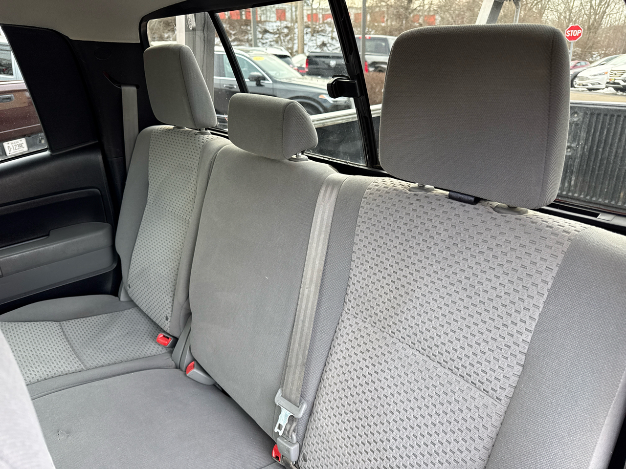 Toyota Tundra Tundra-Grade Double Cab 4.6L 4WD 2013