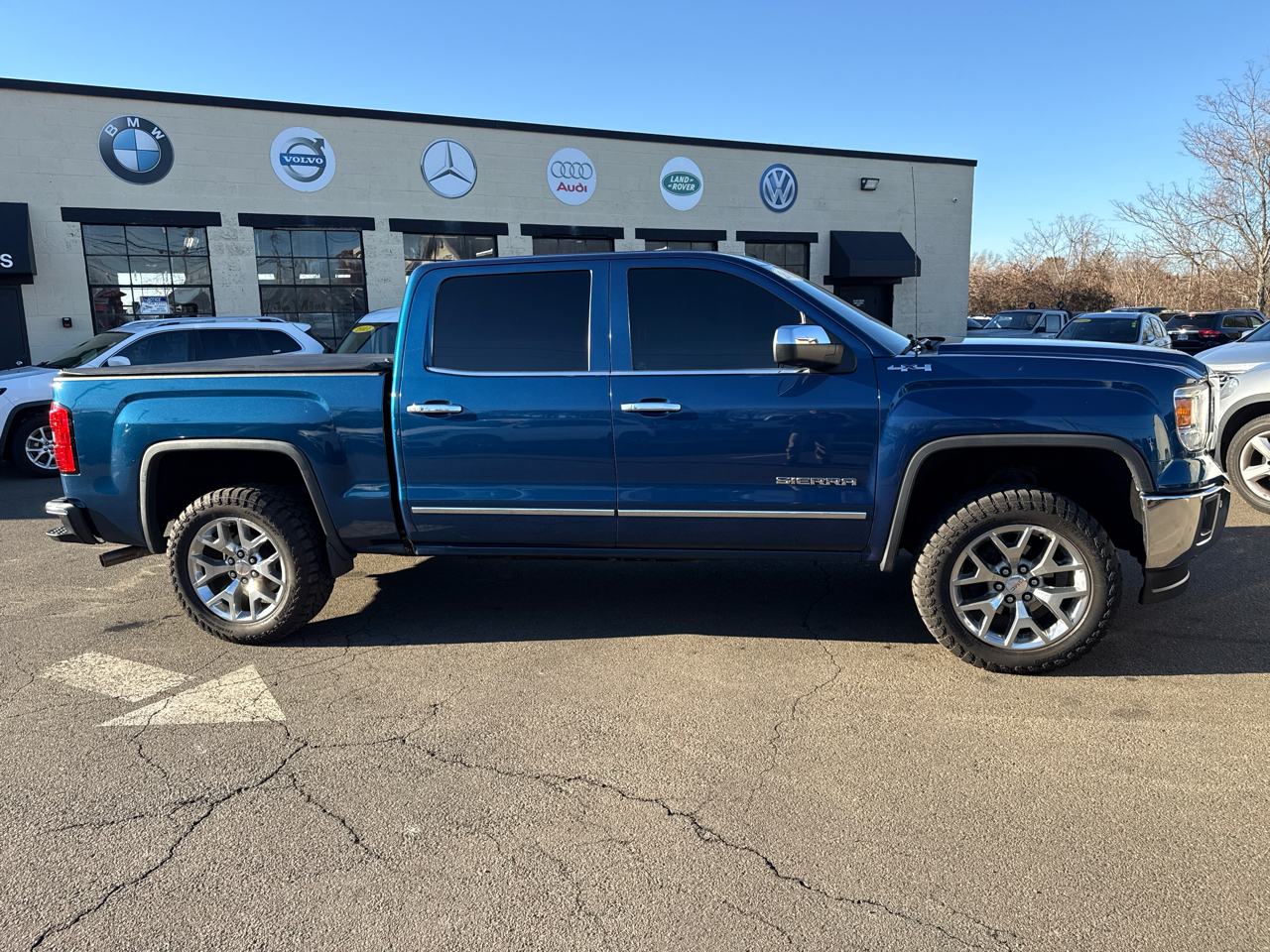 GMC Sierra 1500 SLT Crew Cab Short Box 4WD 2015