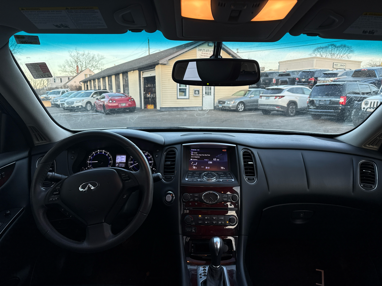 Infiniti QX50 Base AWD 2017