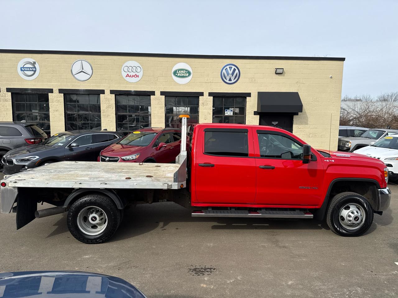 GMC Sierra 3500HD Base Crew Cab Long Box 4WD 2018