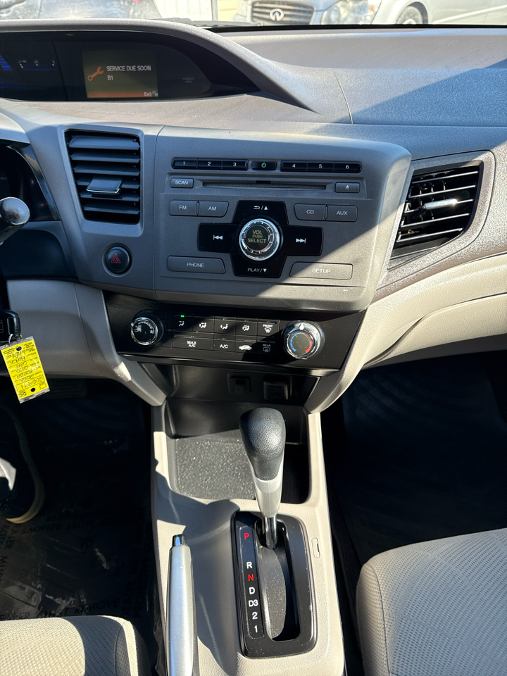 Honda Civic EX Sedan 5-Speed AT 2012