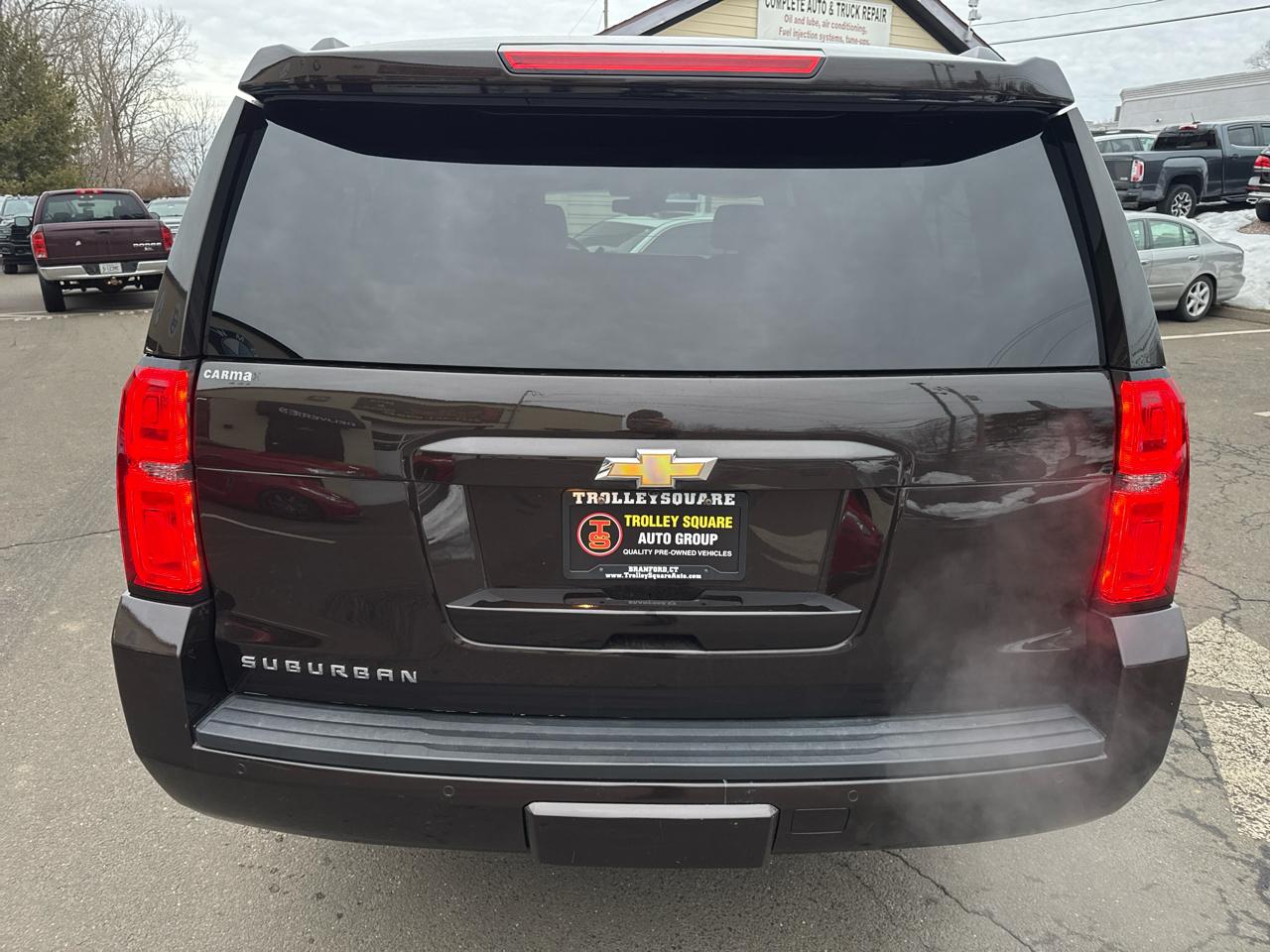 Chevrolet Suburban LT 4WD 2018