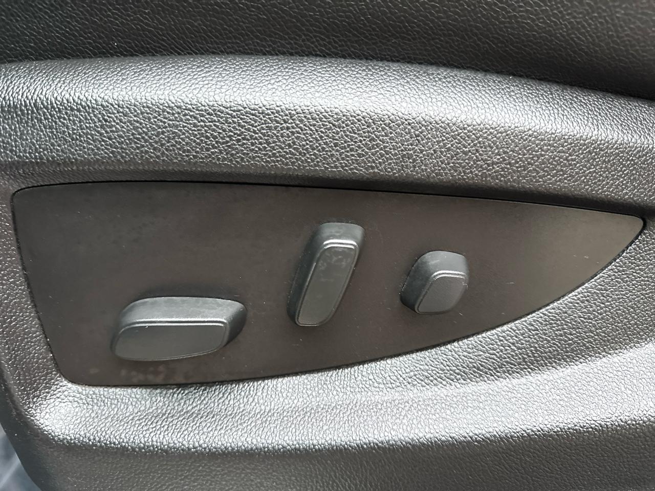 Chevrolet Suburban LT 4WD 2018