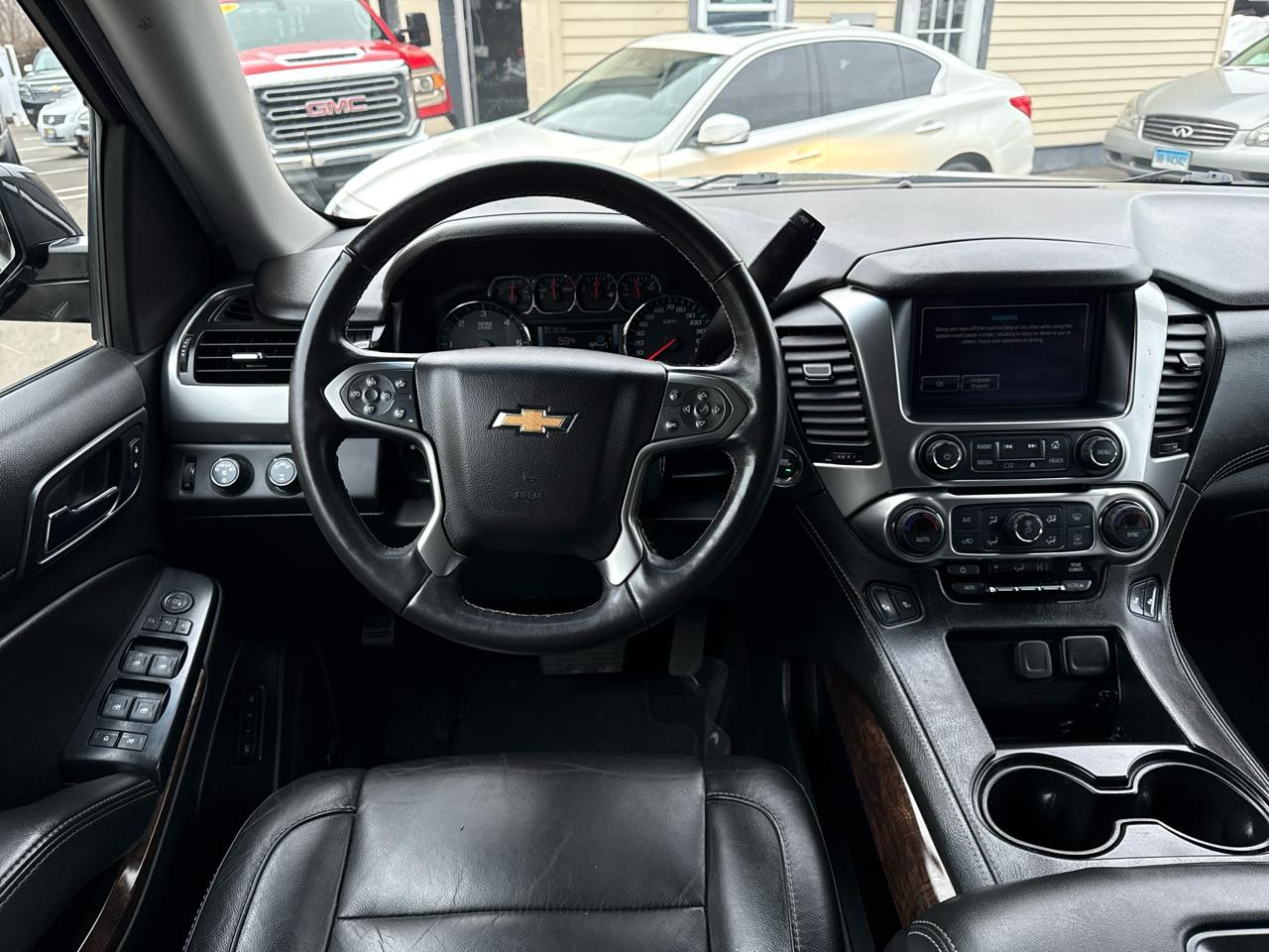 Chevrolet Suburban LT 4WD 2018