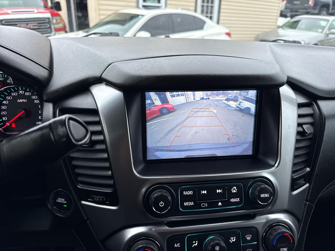 Chevrolet Suburban LT 4WD 2018