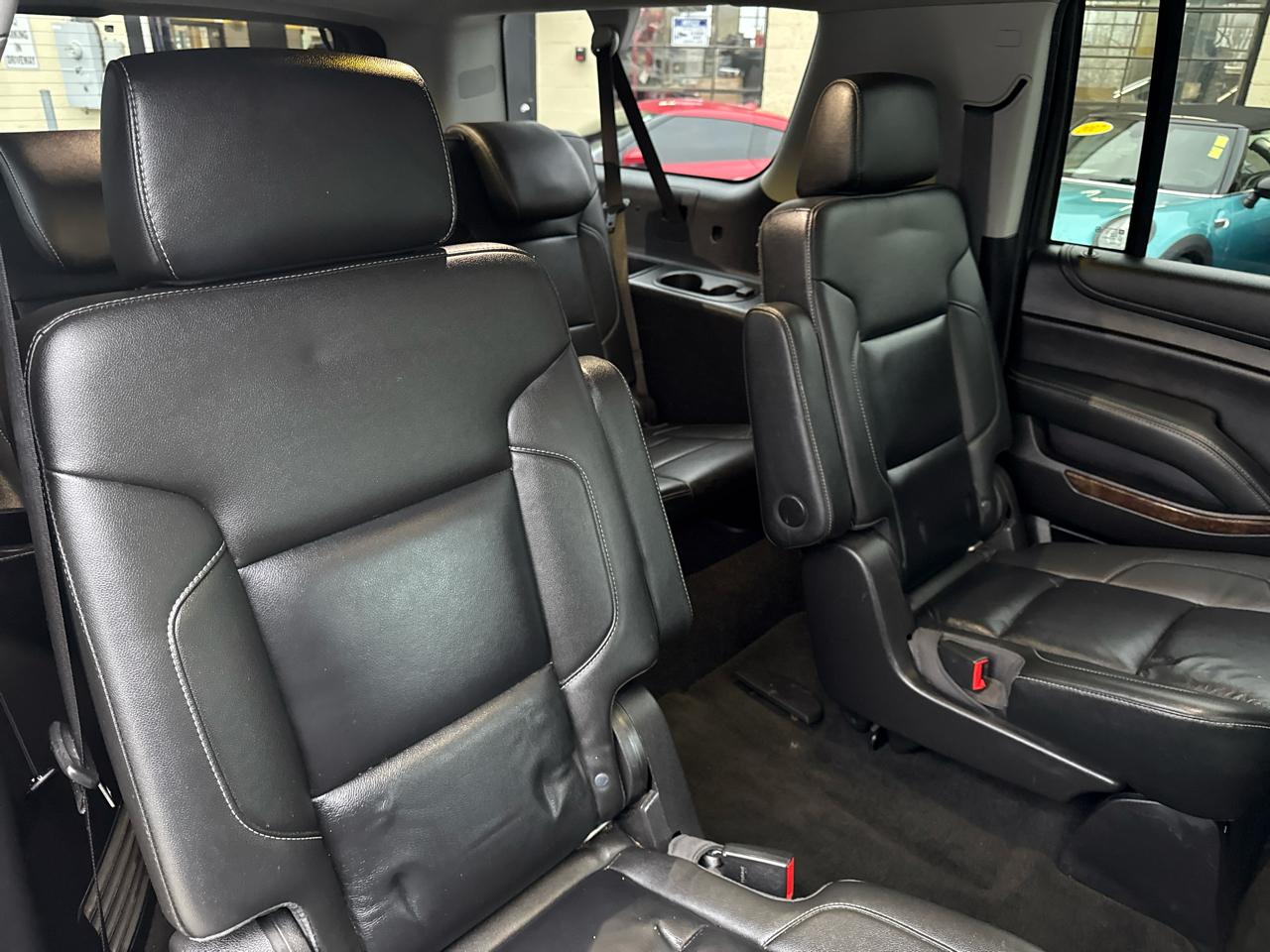 Chevrolet Suburban LT 4WD 2018