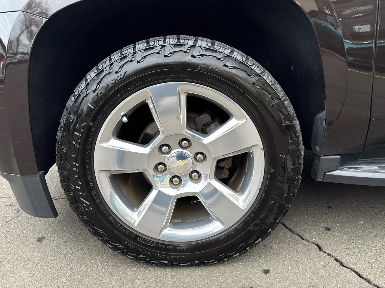 Chevrolet Suburban LT 4WD 2018