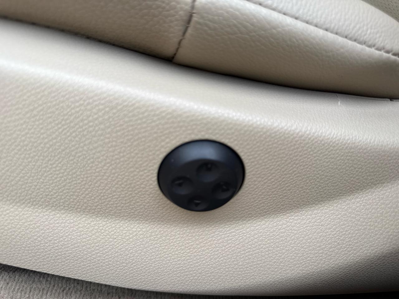 Mercedes-Benz GLK-Class GLK350 4MATIC 2010