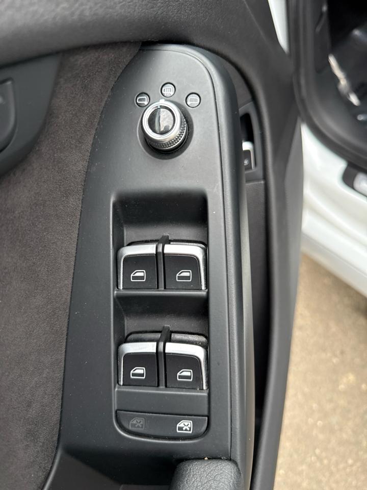 Audi S4 Sedan quattro S tronic 2013