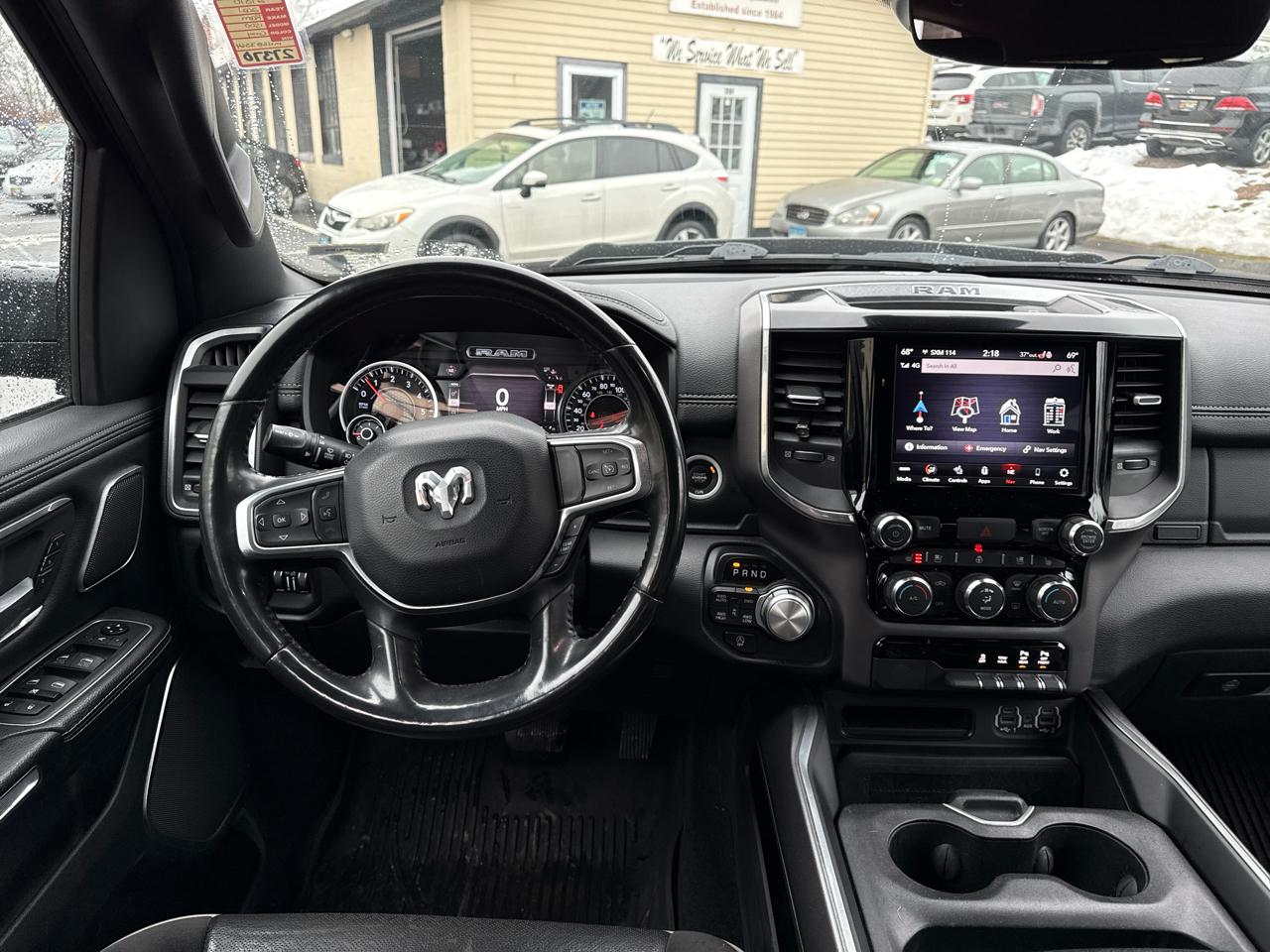 RAM 1500 Laramie Crew Cab SWB 4WD 2021