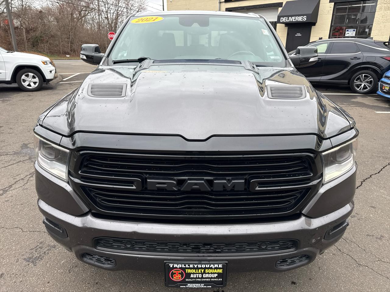 RAM 1500 Laramie Crew Cab SWB 4WD 2021