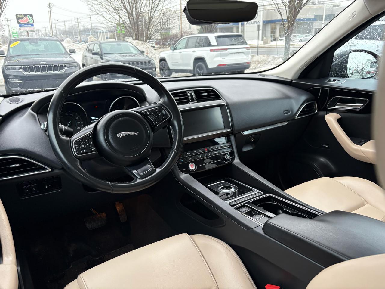 Jaguar F-Pace 25t Premium 2020