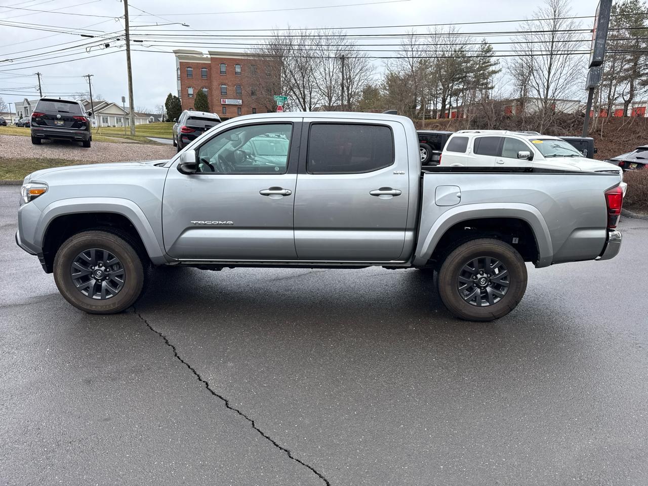 Toyota Tacoma SR5 Double Cab Long Bed V6 6AT 4WD 2023