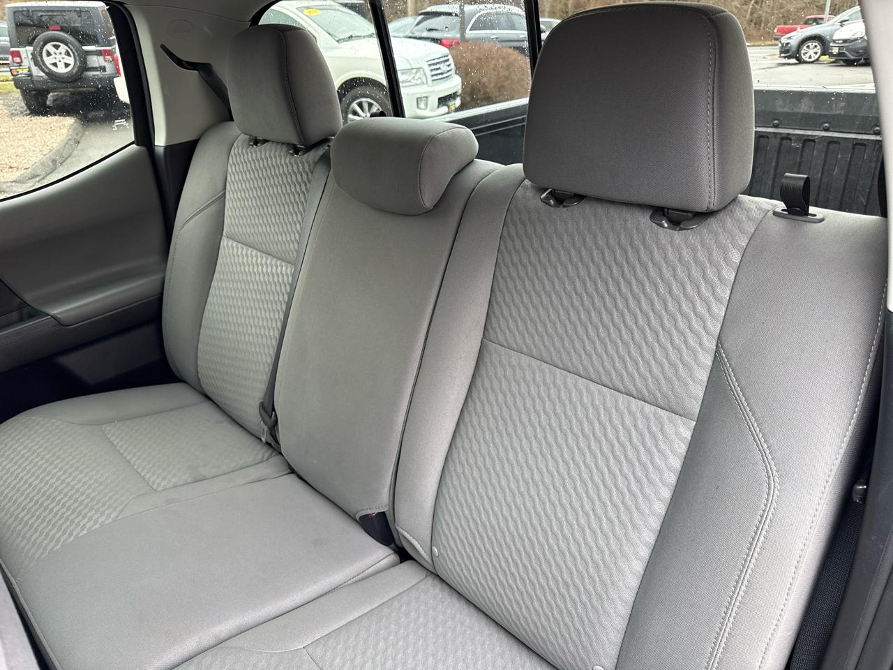 Toyota Tacoma SR5 Double Cab Long Bed V6 6AT 4WD 2023