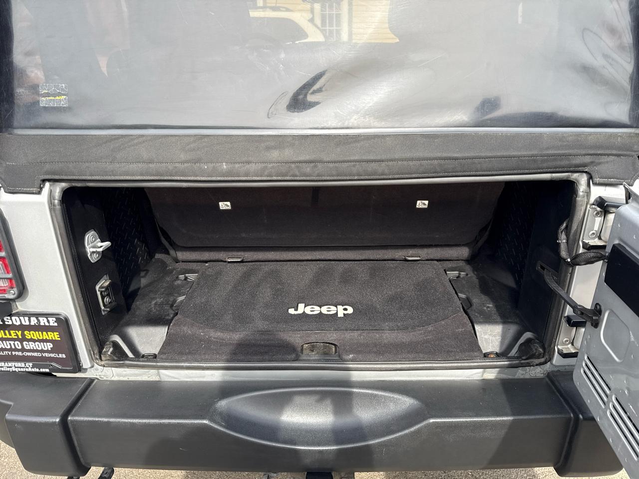 Jeep Wrangler Sport 4WD 2011