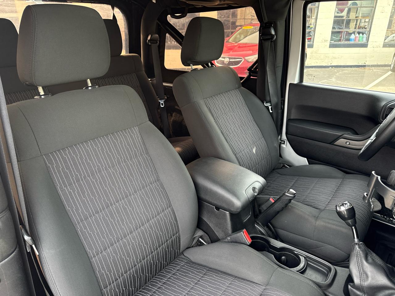 Jeep Wrangler Sport 4WD 2011