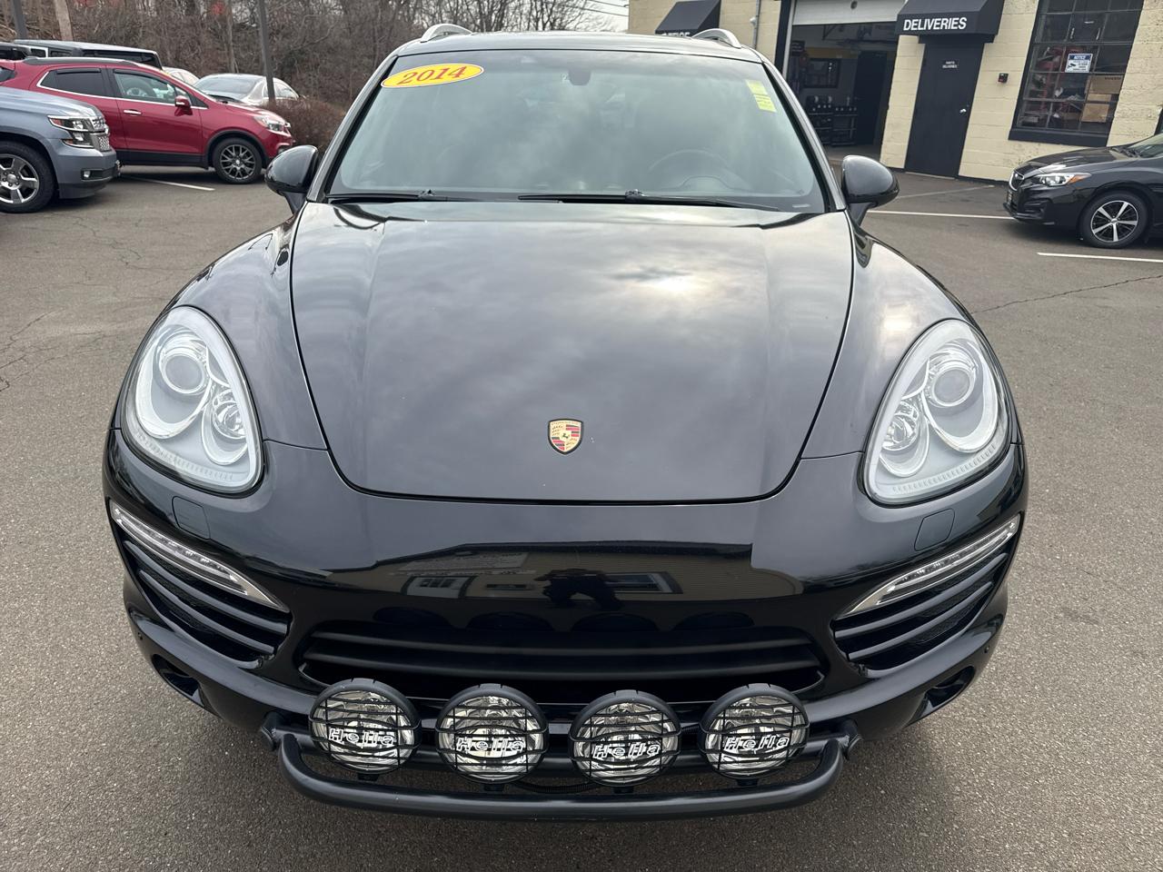 Porsche Cayenne Base 2014
