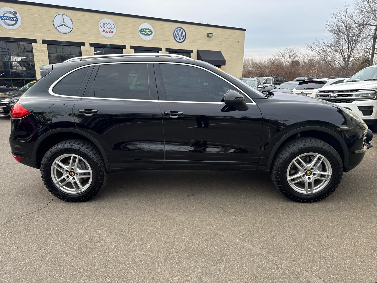 Porsche Cayenne Base 2014