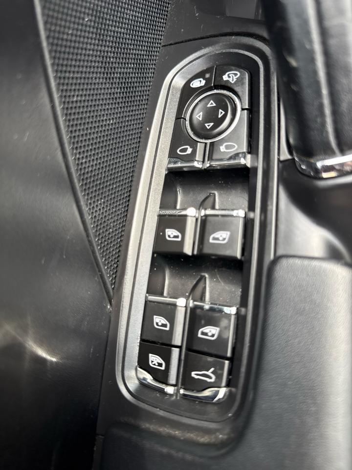 Porsche Cayenne Base 2014