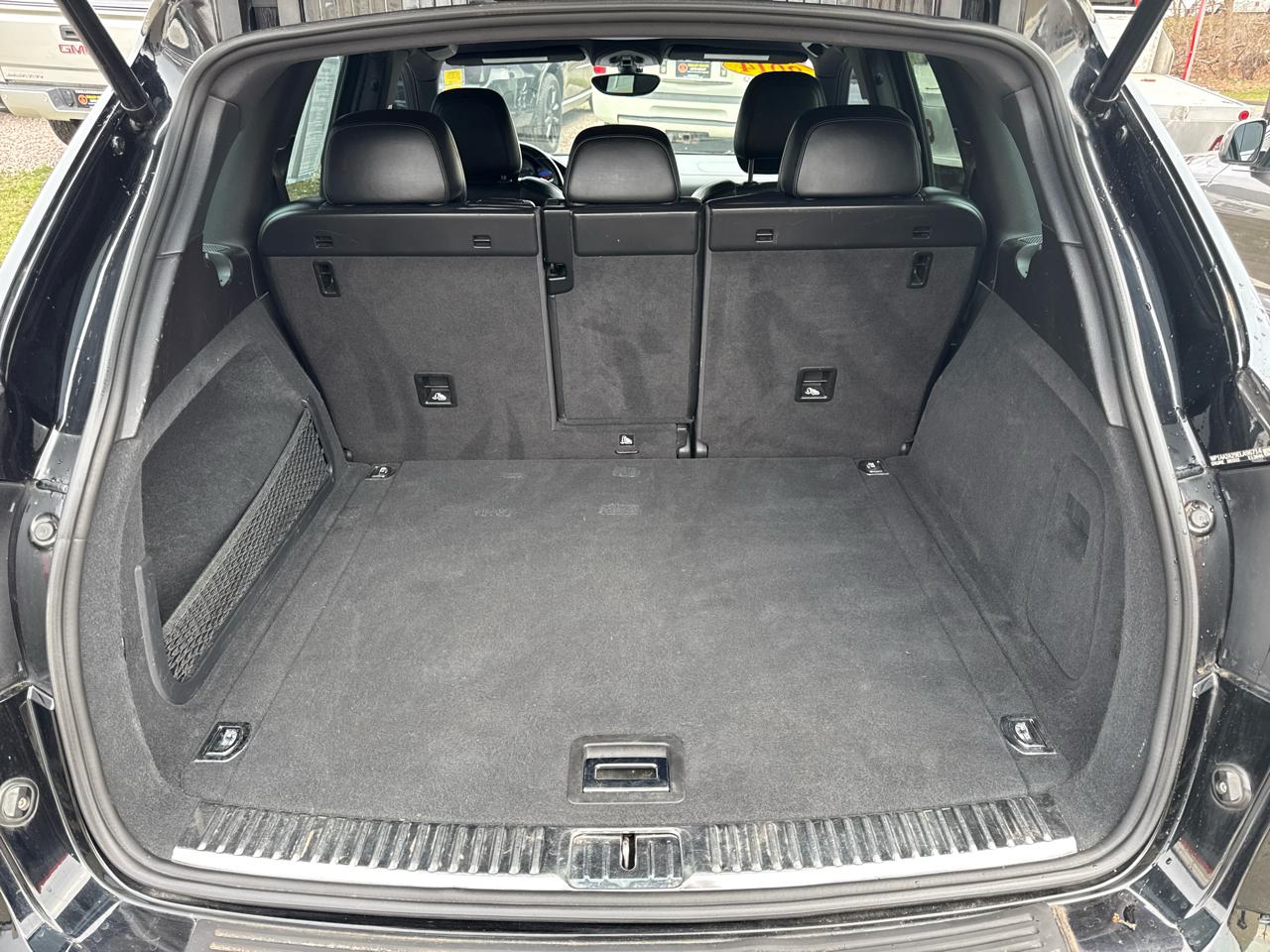 Porsche Cayenne Base 2014