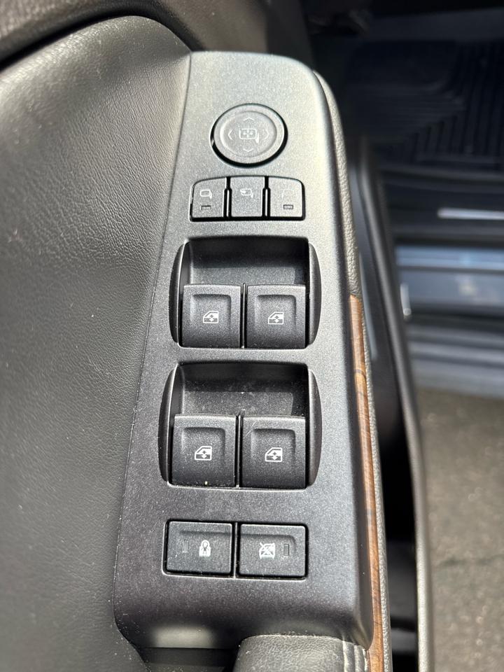 Chevrolet Tahoe LT 4WD 2015