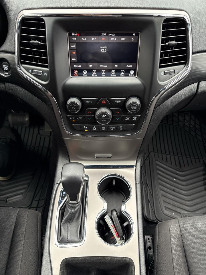 Jeep Grand Cherokee Laredo E 4WD 2021