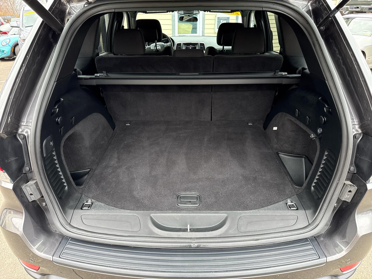 Jeep Grand Cherokee Laredo E 4WD 2021