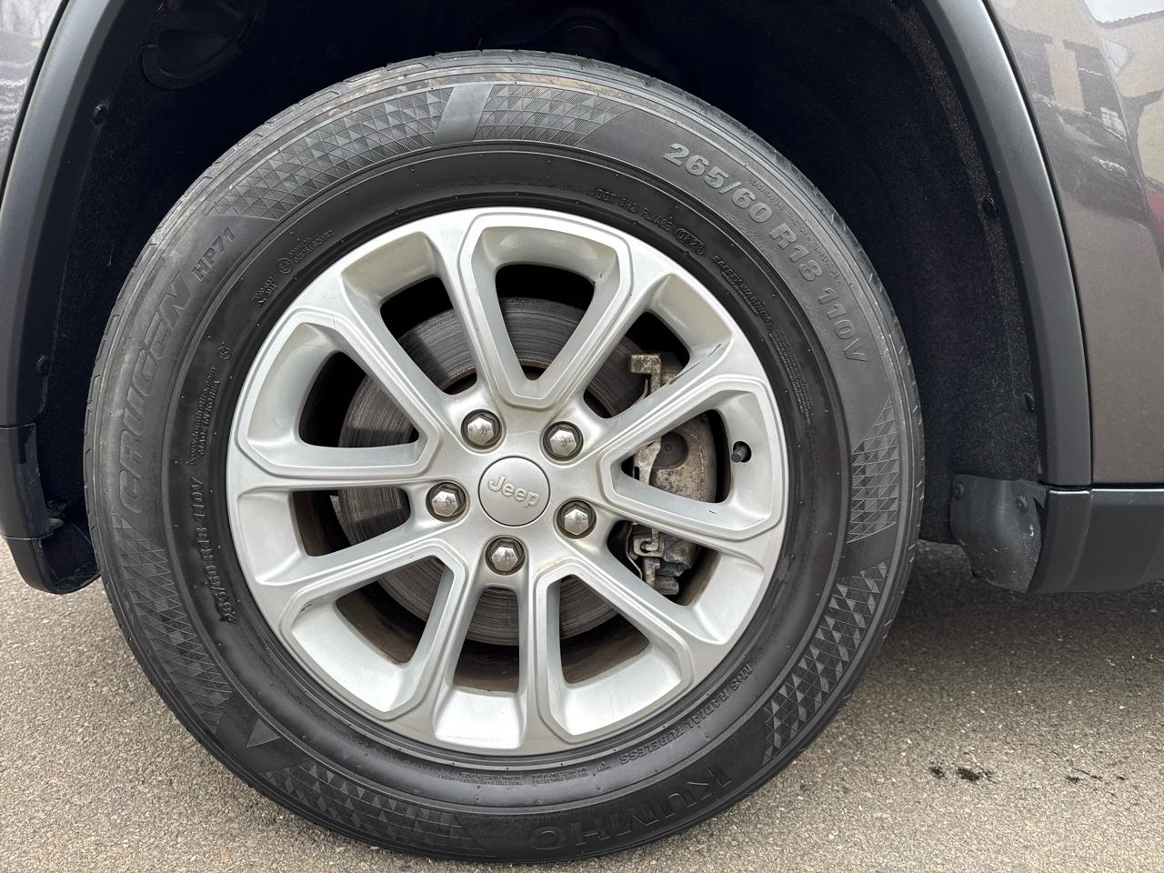 Jeep Grand Cherokee Laredo E 4WD 2021