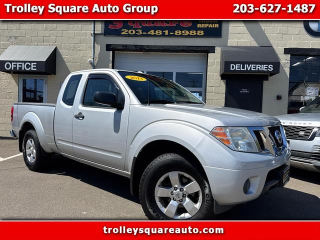 Silver 2013 Nissan Frontier SV Crew Cab Pickup Truck 4X2 Automatic