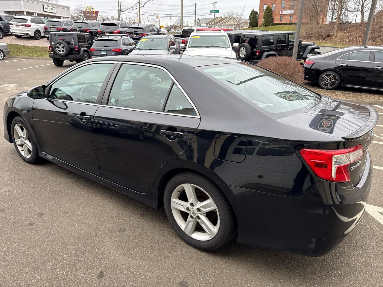 Toyota Camry L 2012