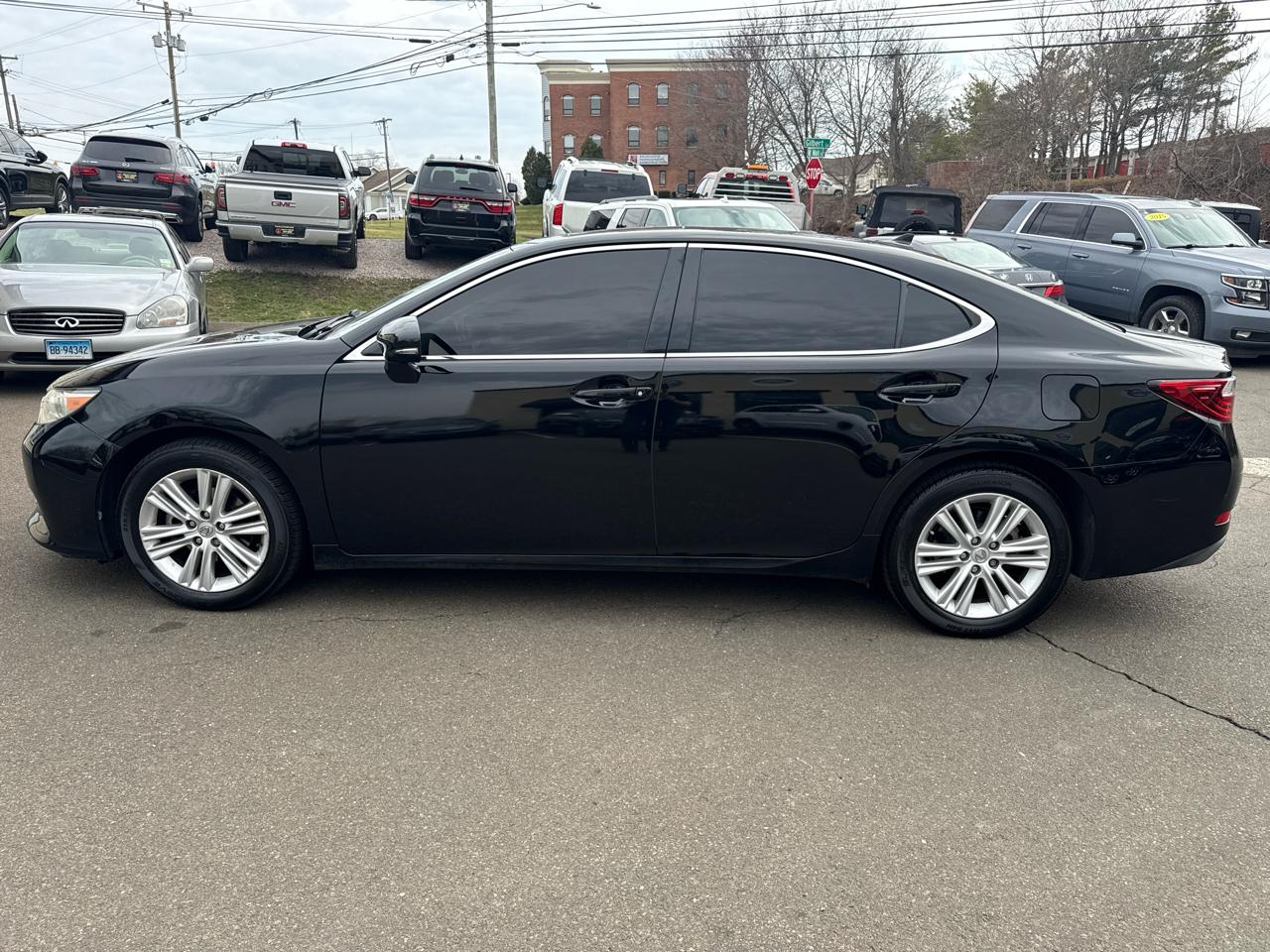 Lexus ES 350 Sedan 2013