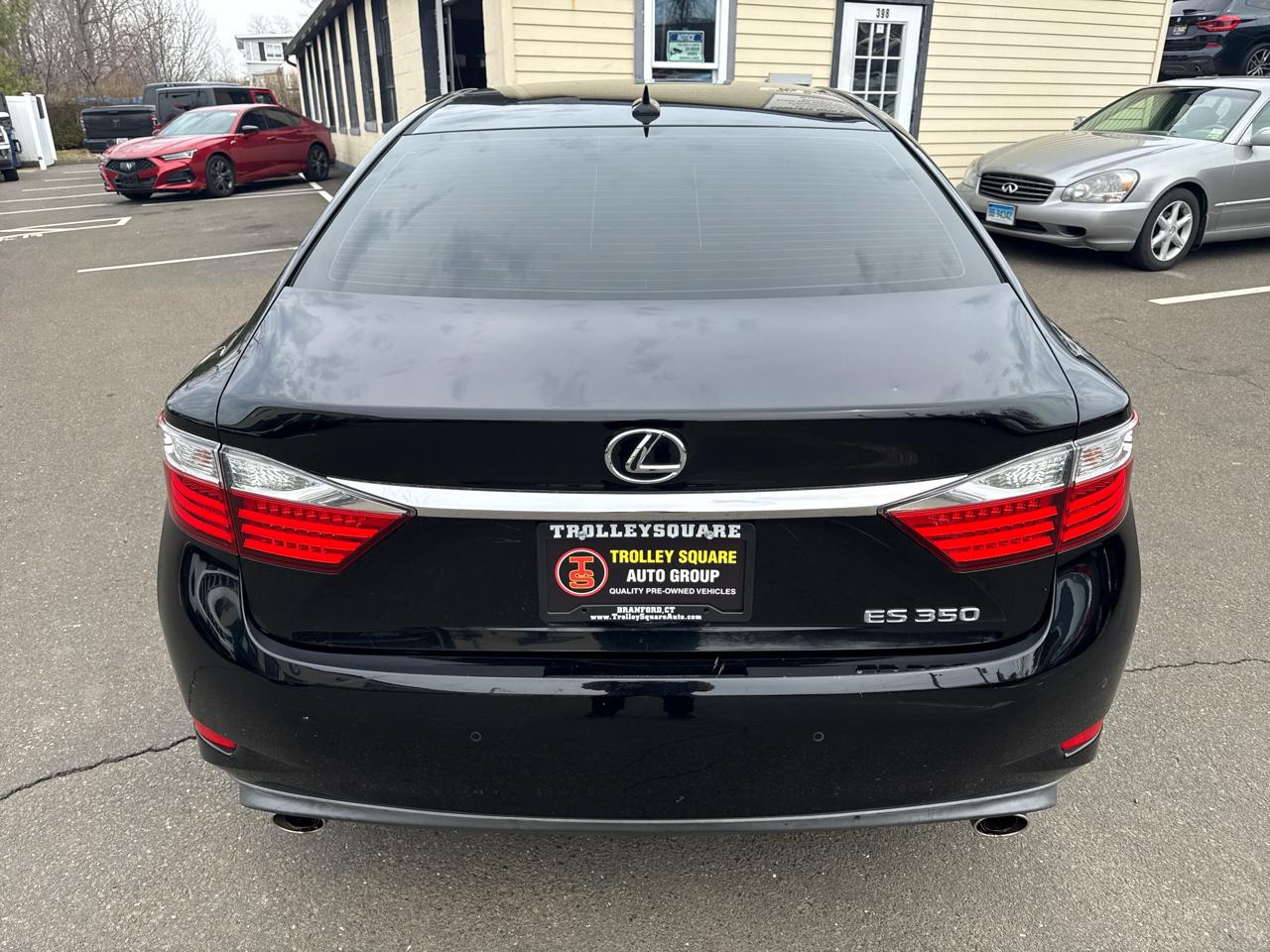 Lexus ES 350 Sedan 2013