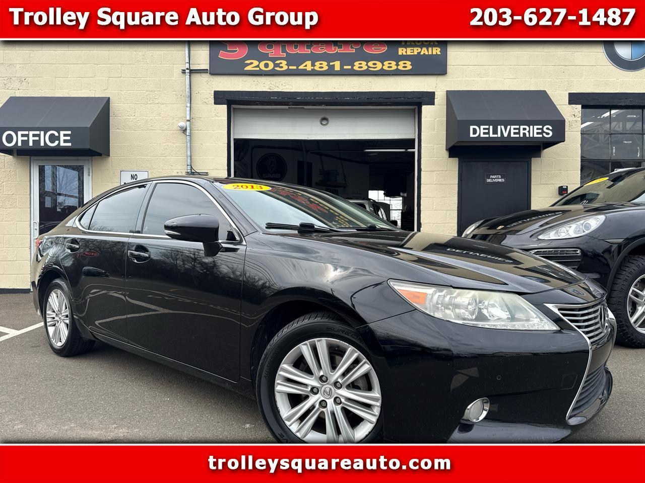 Lexus ES 350 Sedan 2013