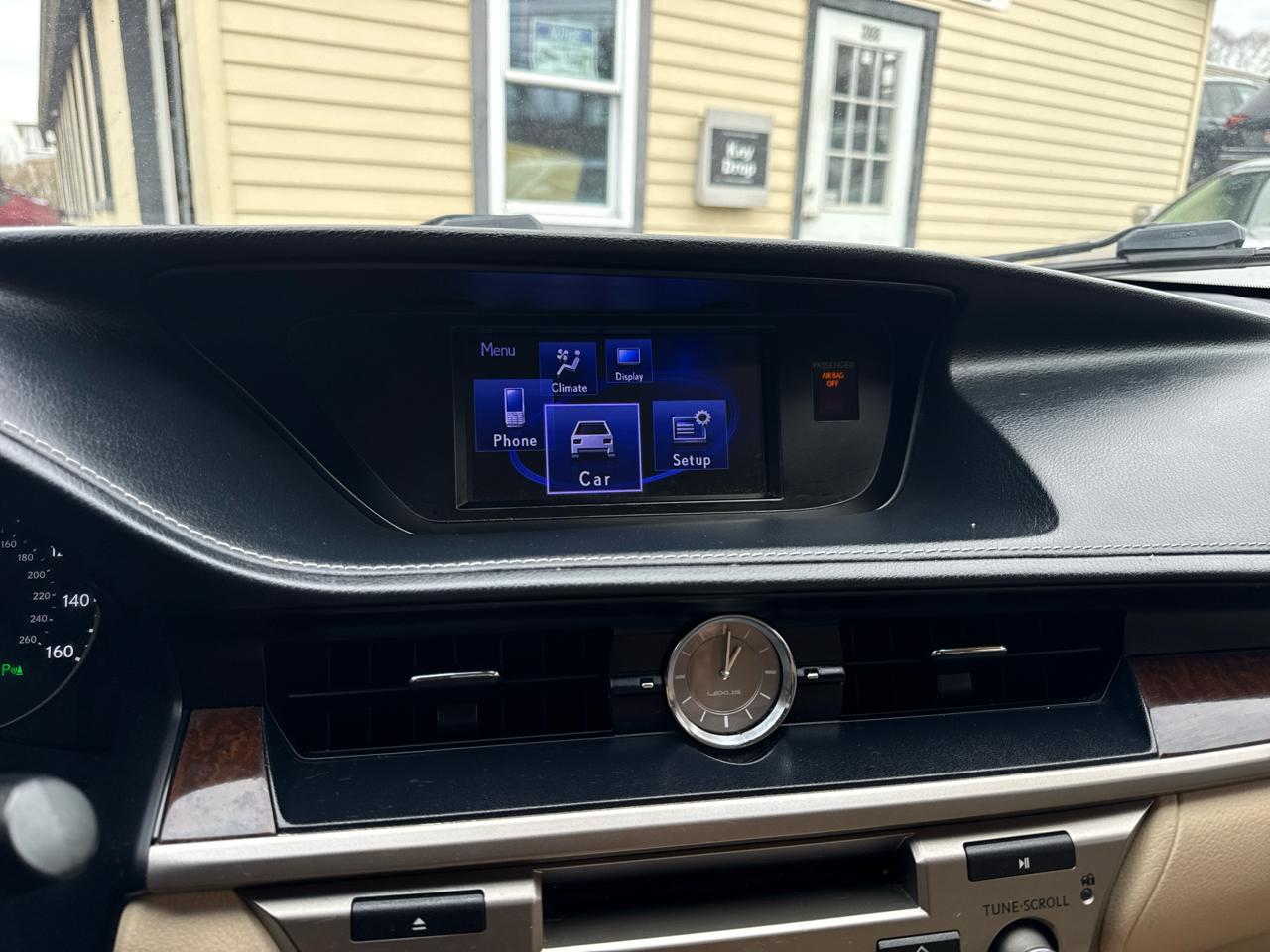 Lexus ES 350 Sedan 2013