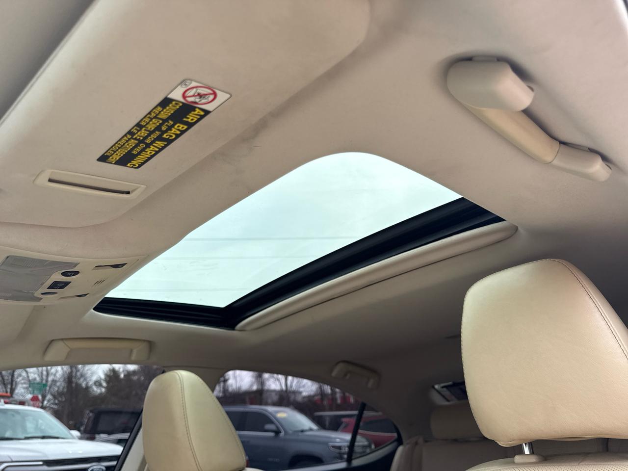 Lexus ES 350 Sedan 2013