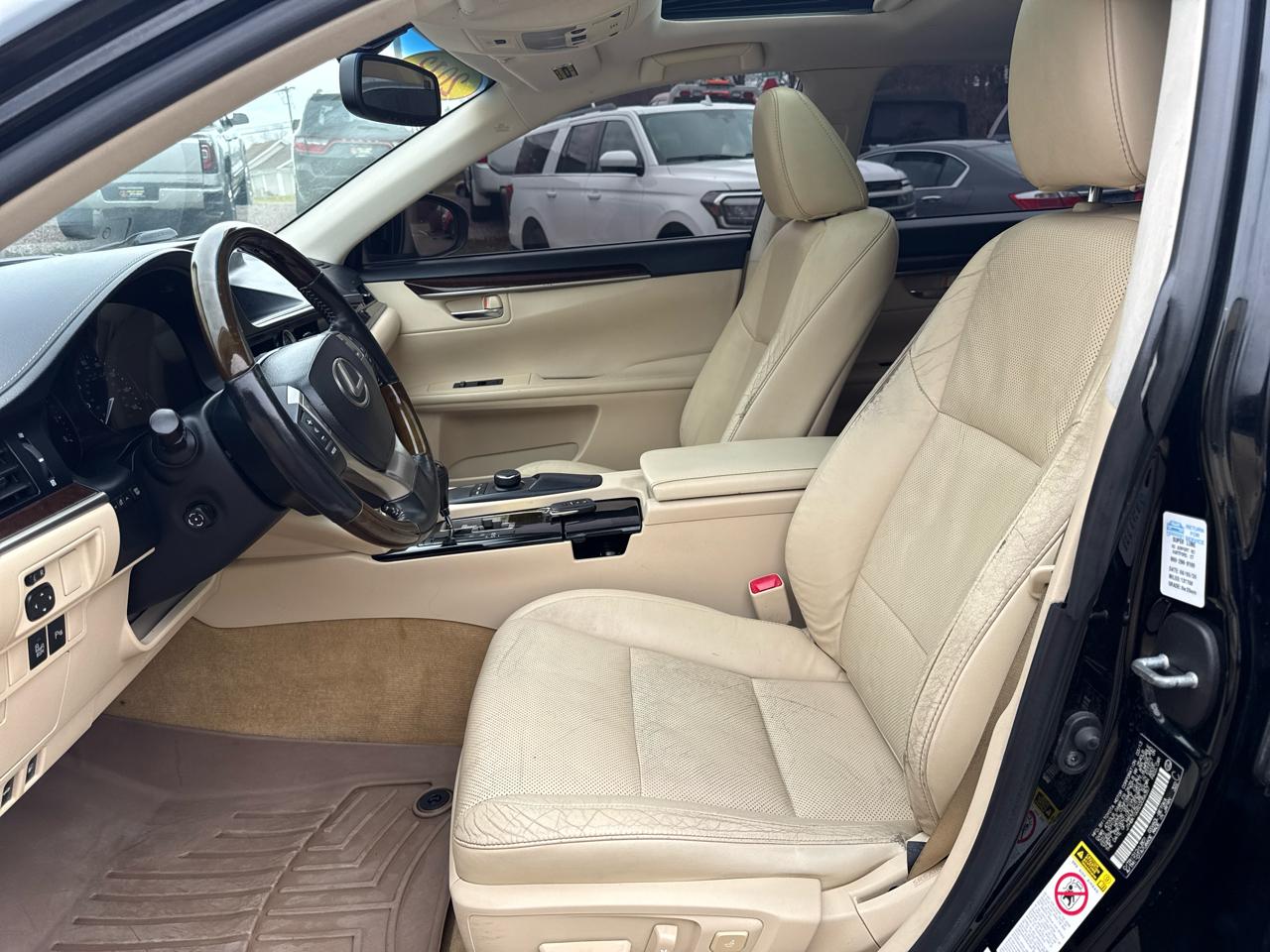 Lexus ES 350 Sedan 2013