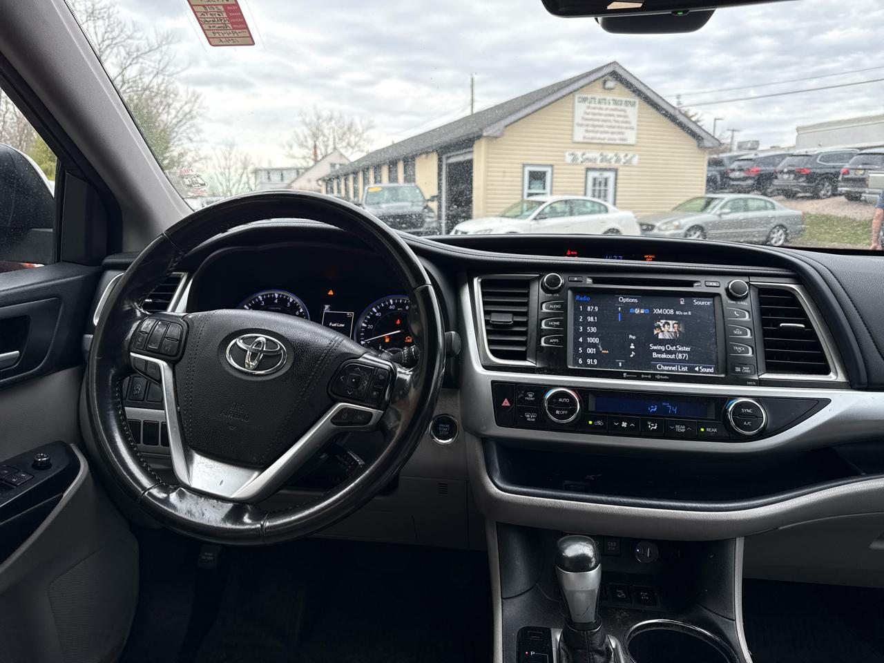 Toyota Highlander SE AWD V6 2018