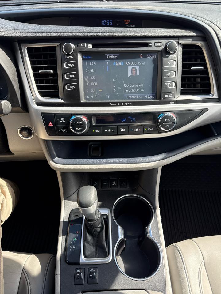 Toyota Highlander SE AWD V6 2018